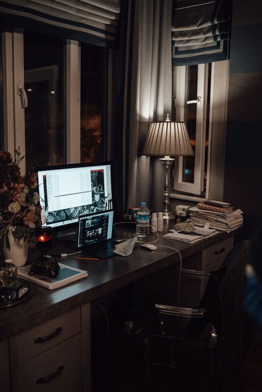 Tips for Creating a Cozy and Productive Home Office Space